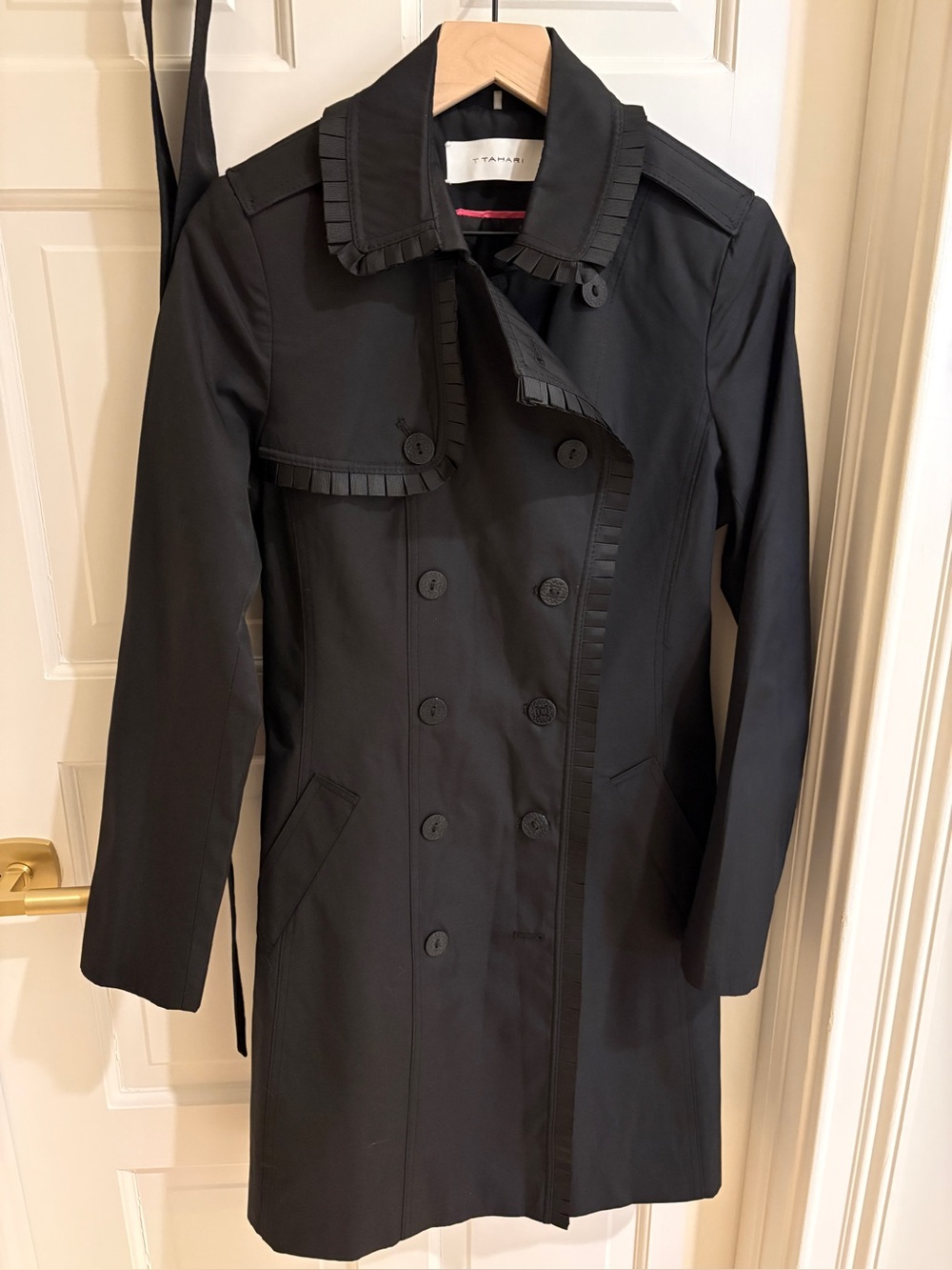 T Tahari Designer Women's Trench Coat Black M Runs small, Ruffle Trim and Belt